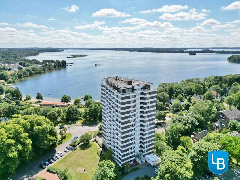 Möblierte 2-Zimmer Wohnung mit traumhaftem Blick über den Großen Plöner See sucht neuen Eigentümer 2 zimmer