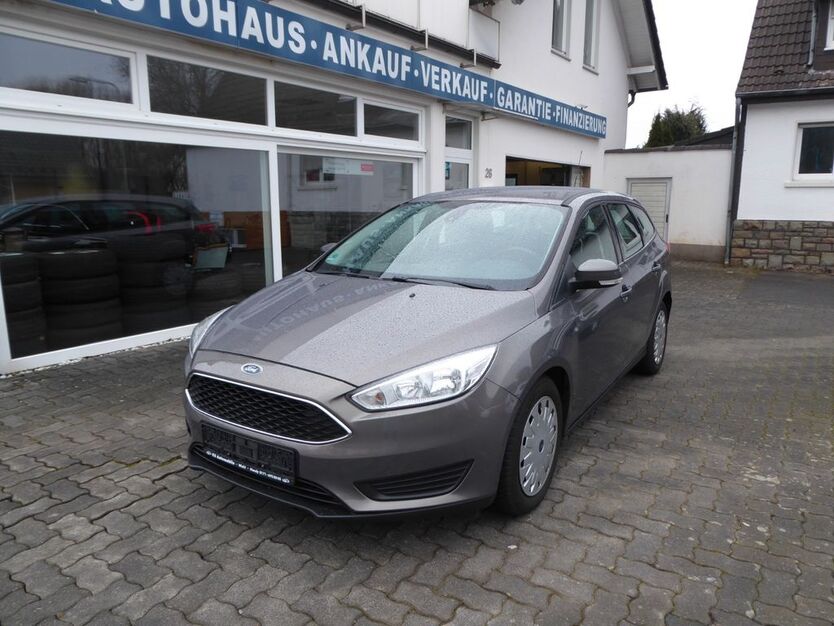 Ford Focus 165.500 km 5.000 € Wiehl 51674