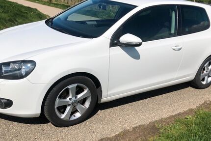 VW Golf 219.500 km 2.900 &euro; Oestrich-Winkel 65375