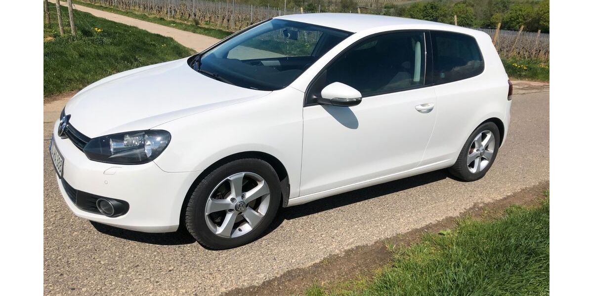 VW Golf 219.500 km 2.900 &euro; Oestrich-Winkel 65375