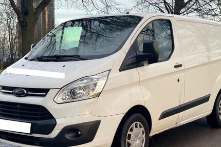 Ford Transit Custom 165.000 km 7.900 € München 81671