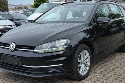 VW Golf 127.256 km 9.160 &euro; Garbsen 30827