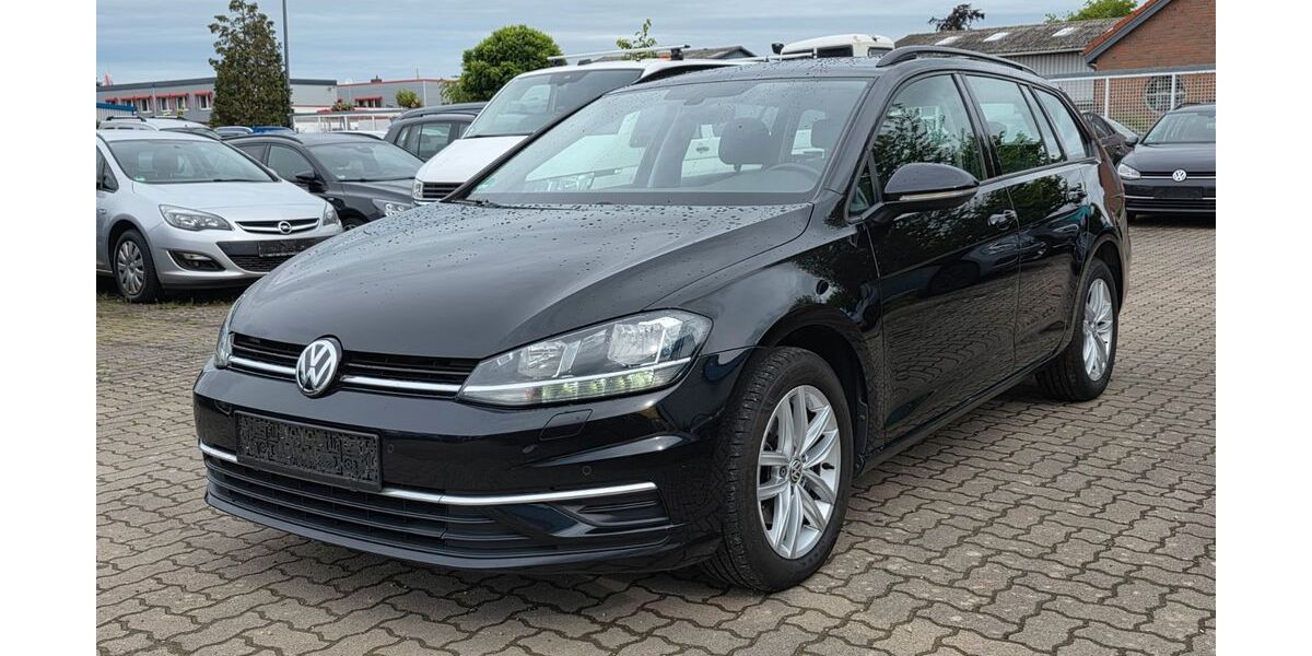 VW Golf 127.256 km 9.160 &euro; Garbsen 30827