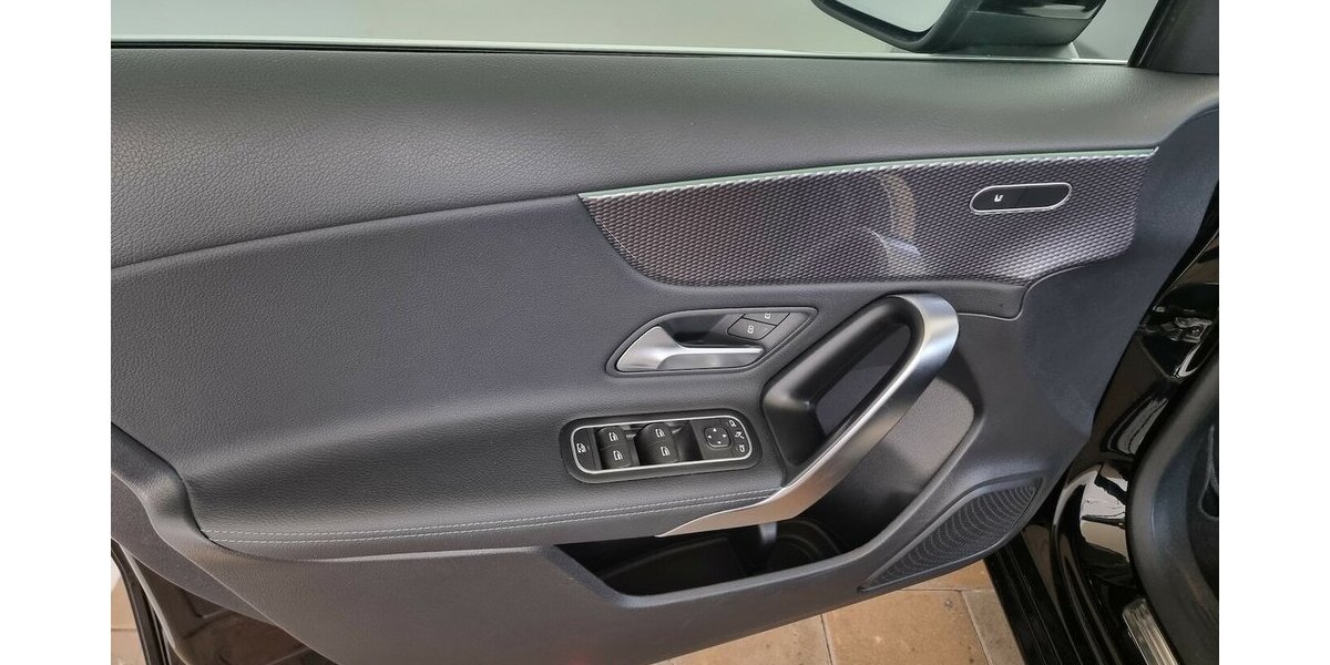 Mercedes-Benz A 220 d Progressive LED ACC AHK Kamera Keyless 41.300 km 28.850 &euro; Garrel 49681