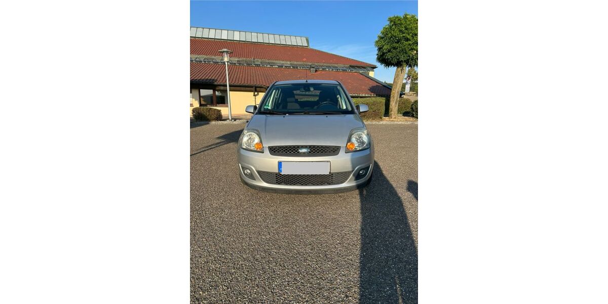 Ford Fiesta 132.000 km 1.990 &euro; Niefern 75223