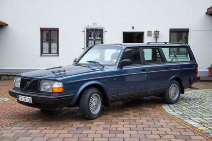 Volvo 240 227.905 km 4.500 € Seeon 83370