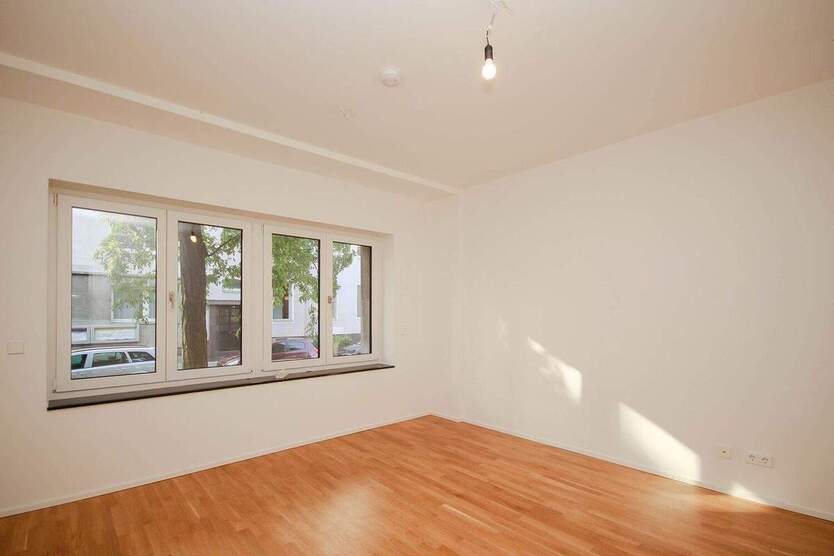 Großzügige 5-Zimmer-Wohnung in neuwertigem Zustand - Kernsanierung 2020 5 zimmer