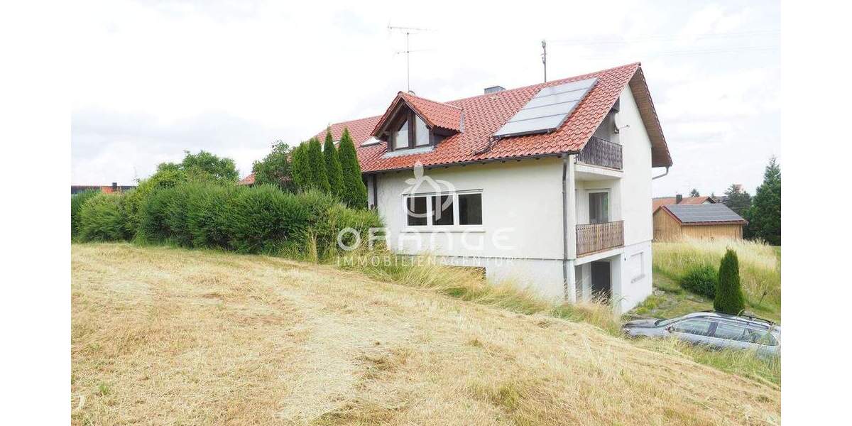 ** Attraktive Entwicklungsimmobilie: Zweifamilienhaus mit ca. 5.987 qm Bauland in Ortsrandlage** 1 zimmer
