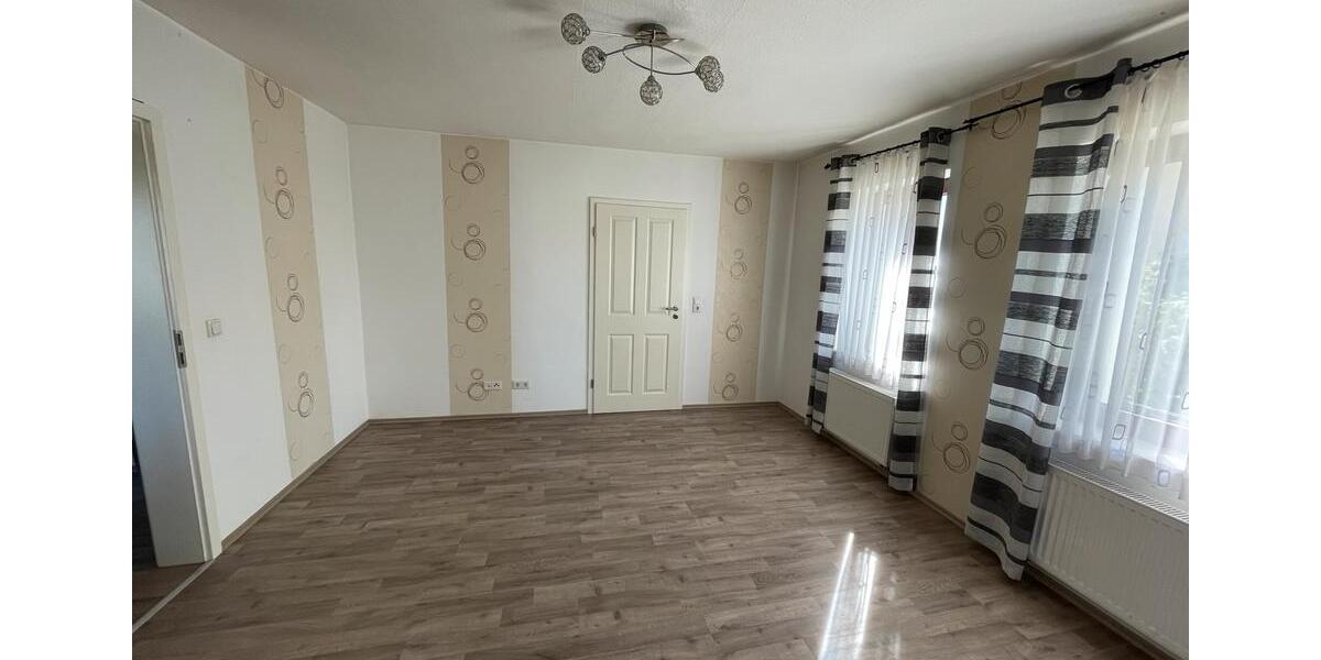 Reihenhaus Petersberg - 4.5 Zimmer, 110 m&sup2;, 970&euro; | Angebot:26683755