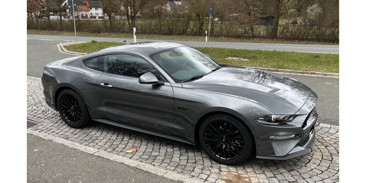 Ford Mustang 9.500 km 45.900 &euro; Wendelstein 90530