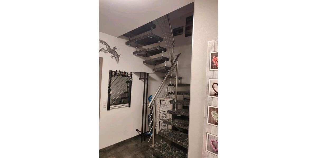 Einfamilienhaus Büdelsdorf - 4 Zimmer, 130 m&sup2;, 1.680&euro; | Angebot:26382507
