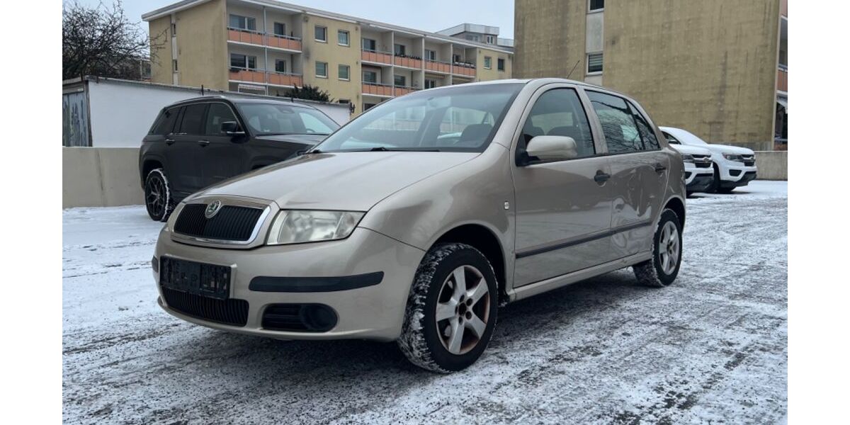 Skoda Fabia 192.741 km 1.999 &euro; Berlin 12249