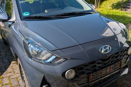 Hyundai i10 8.400 km 12.500 &euro; Schmallenberg 57392