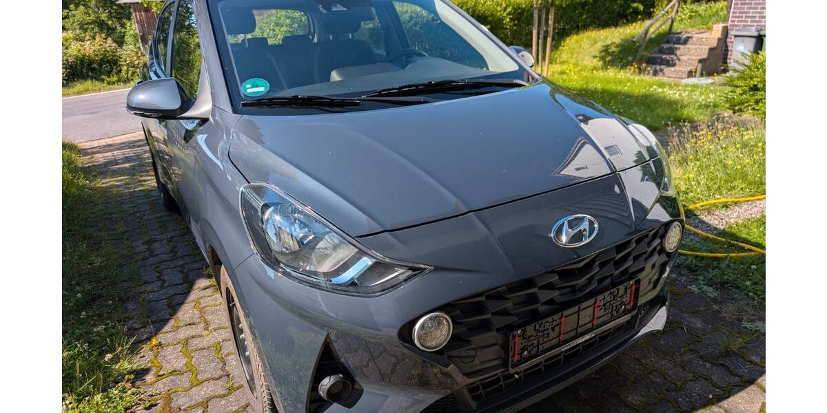 Hyundai i10 8.400 km 13.000 &euro; Steinbach am Wald 96361