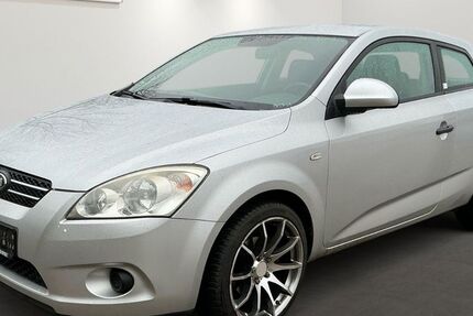 Kia pro ceed / ProCeed 194.195 km 1.999 &euro; Brehna 06796