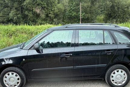 Skoda Fabia 58.000 km 2.999 &euro; Miesbach 83714