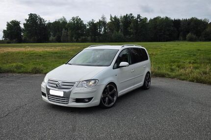 VW Touran 336.500 km 3.999 &euro; Wehrsdorf 02689