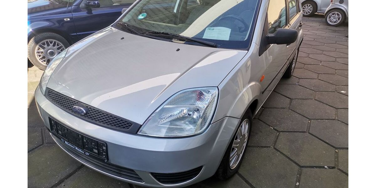 Ford Fiesta 120.400 km 2.400 &euro; Koblenz 56072