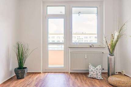 Wohnung Chemnitz Bernsdorf - 2 Zimmer, 44 m&sup2;, 260&euro; | Angebot:27131544