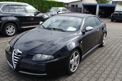 Alfa Romeo GT 2.0 16V JTS Progression Sportiva 114.800 km 2.890 € Rodgau 63110