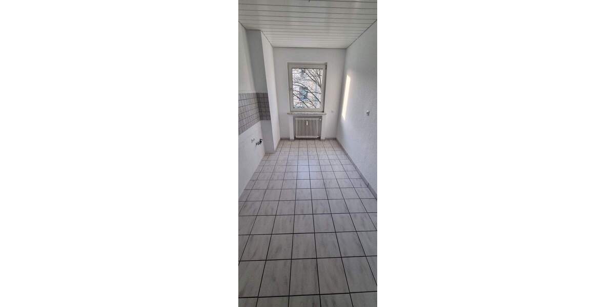 Etagenwohnung Oberhausen Altstadt-Mitte - 3 Zimmer, 67 m&sup2;, 455&euro; | Angebot:24636716