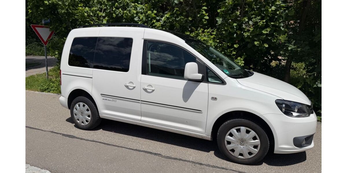 VW Caddy 88.000 km 10.800 &euro; Schönau 79677