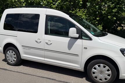 VW Caddy 88.000 km 9.300 &euro; Schönau 79677