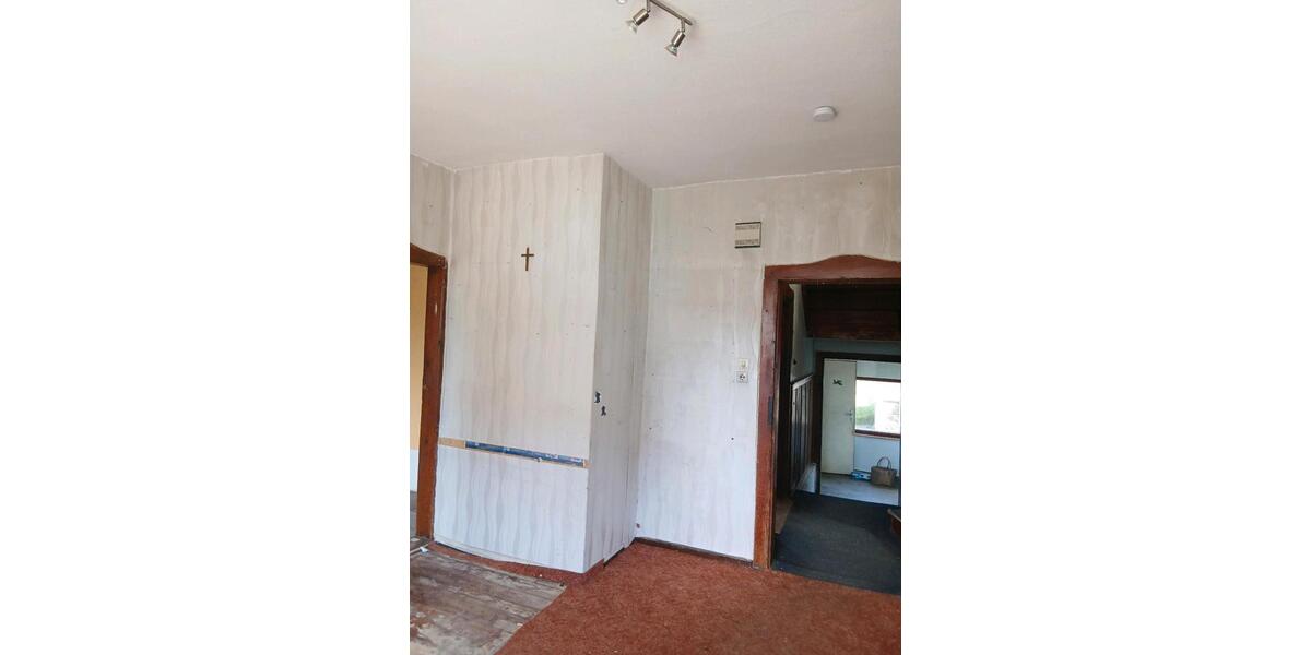 Einfamilienhaus Kahla - 4 Zimmer, 130 m&sup2;, 120.000&euro; | Angebot:26955275