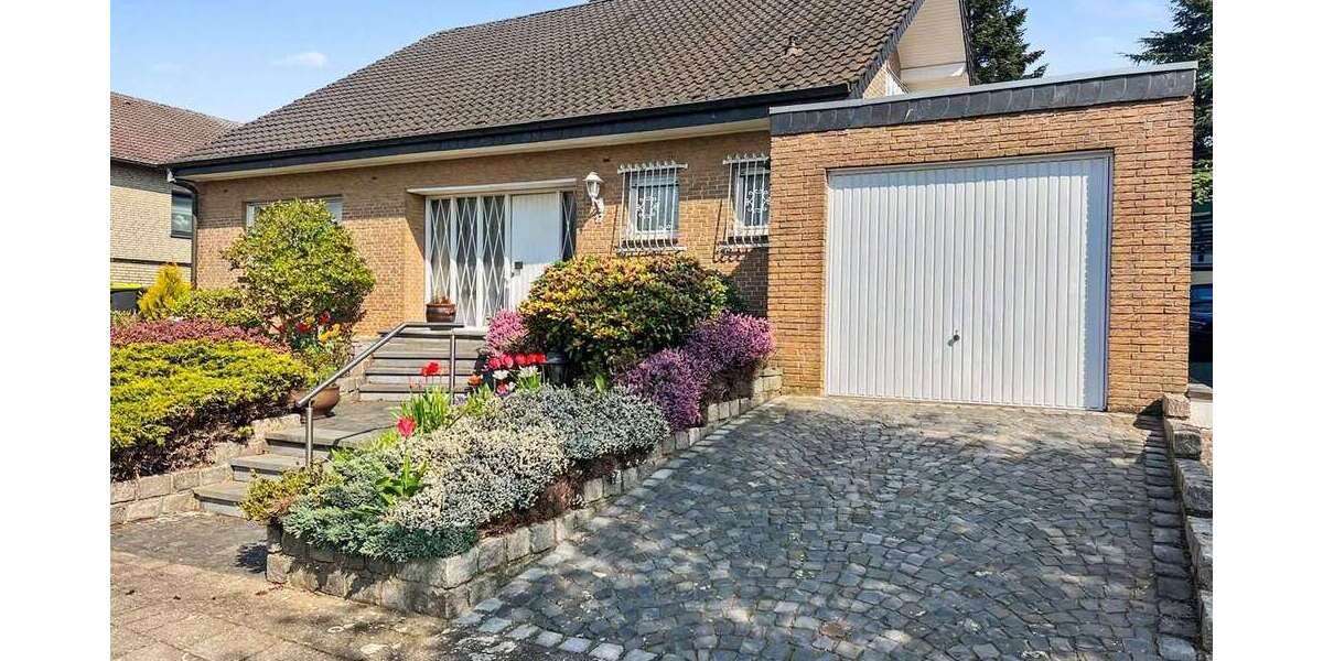 Einfamilienhaus Übach-Palenberg Palenberg - 6 Zimmer, 280 m&sup2;, 585.000&euro; | Angebot:27090764