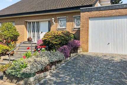 Haus Übach-Palenberg Palenberg - 6 Zimmer, 280 m&sup2;, 585.000&euro; | Angebot:27090764