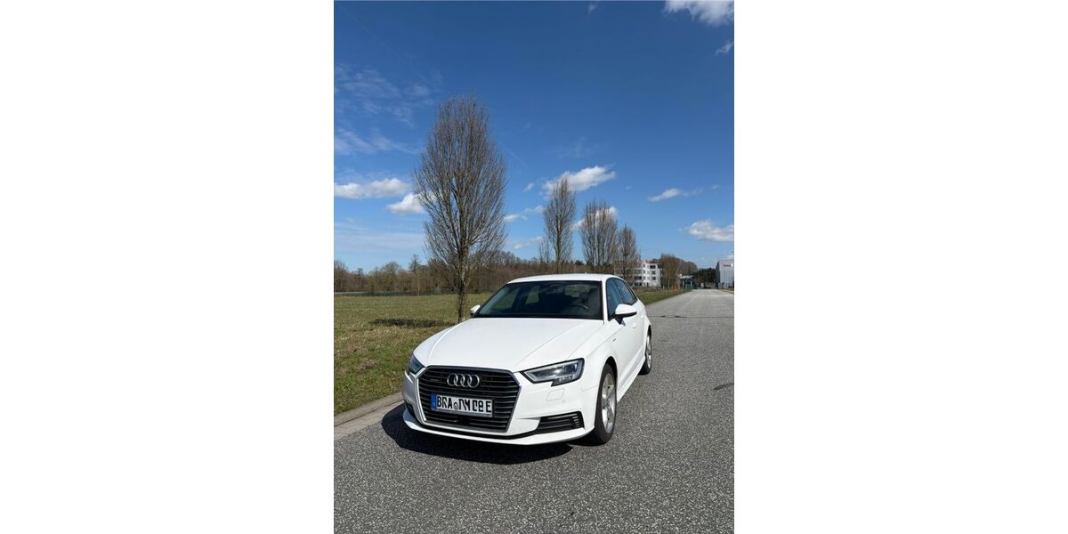 Audi A3 128.000 km 15.500 &euro; Jade 26349