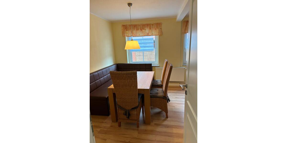 Einfamilienhaus Halstenbek - 3.5 Zimmer, 100 m&sup2;, 980&euro; | Angebot:26664139