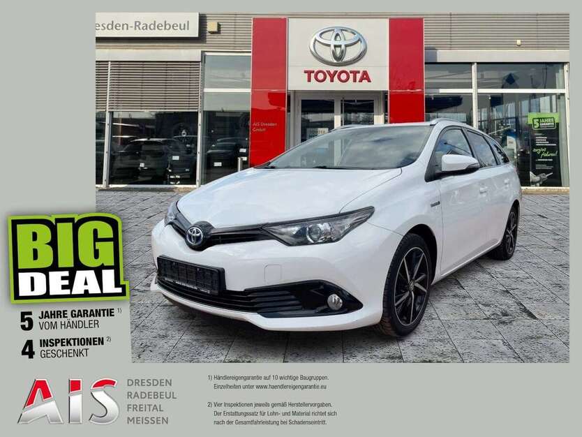 Toyota Auris 100.000 km 15.990 € Dresden 01139
