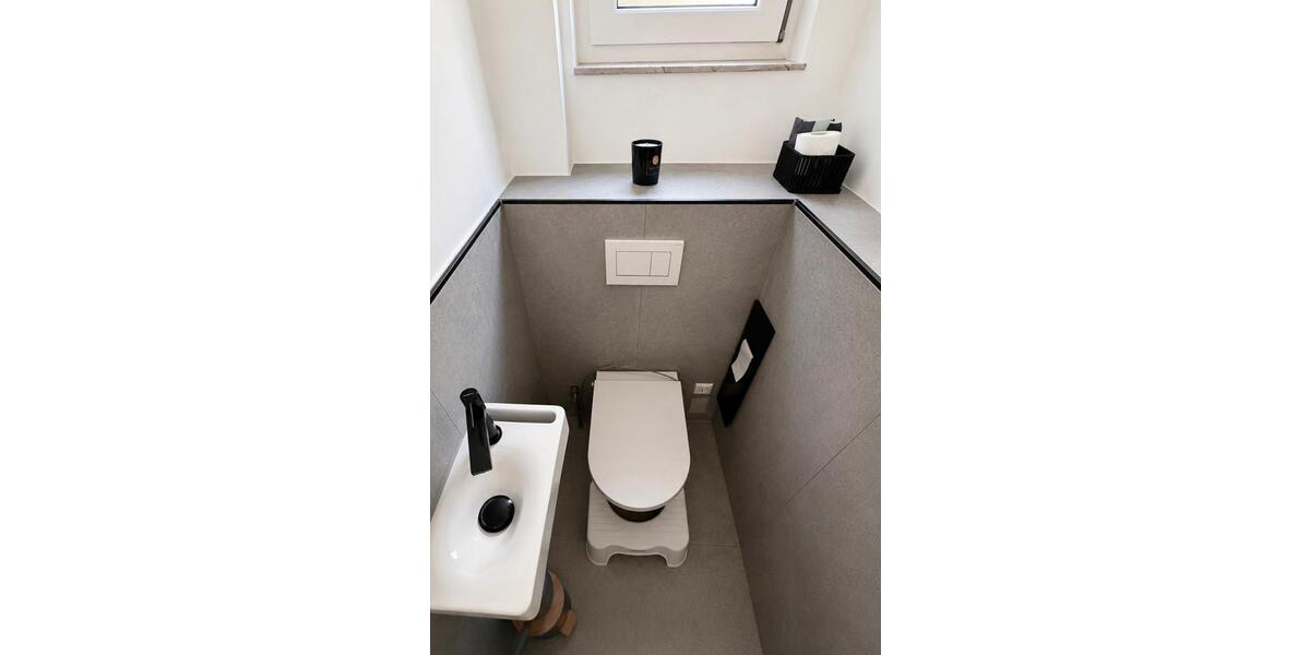 Einfamilienhaus Pfullingen - 8 Zimmer, 179 m&sup2;, 576.000&euro; | Angebot:26757139