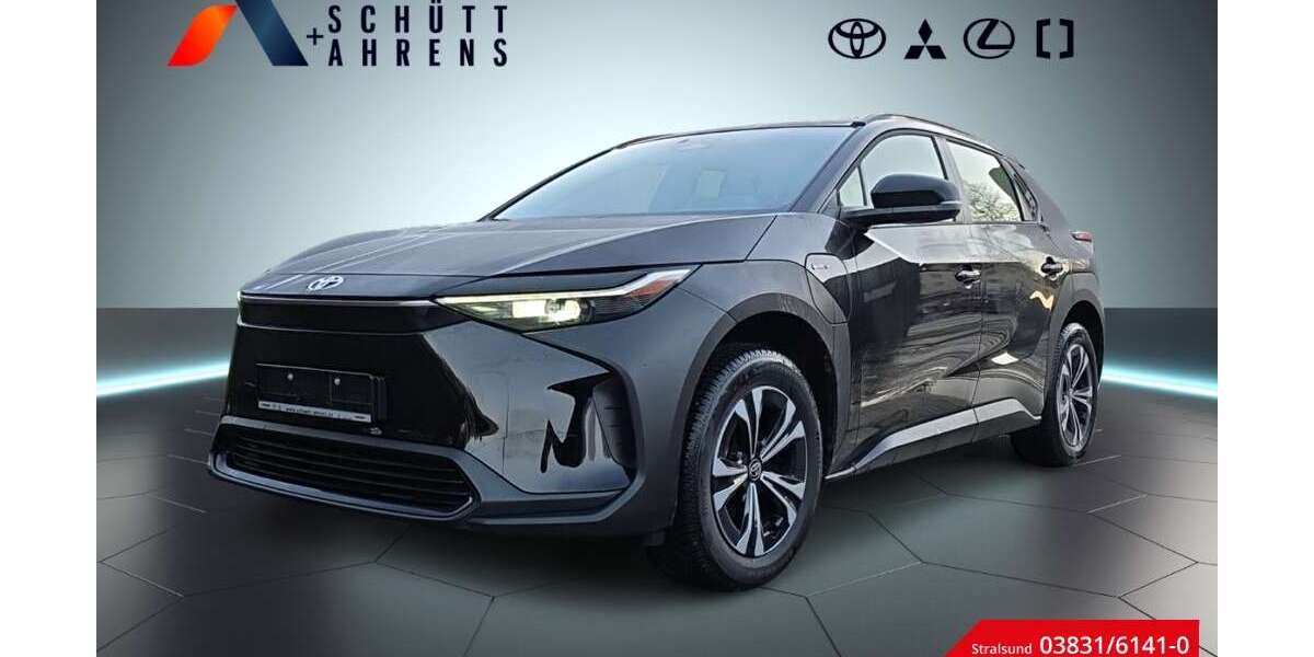 Toyota bZ4X 10.900 km 30.490 &euro; Stralsund 18437