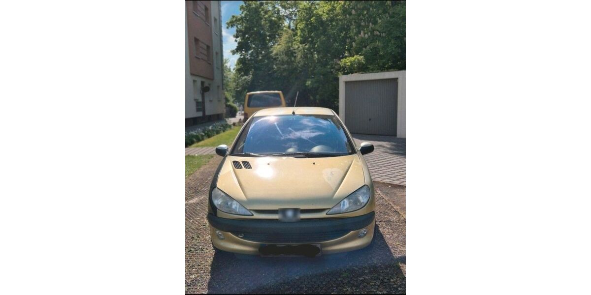 Peugeot 206 133.700 km 1.250 &euro; Nürnberg 90402