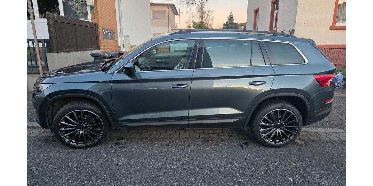 Skoda Kodiaq 180.000 km 18.800 &euro; Maintal Bischofsheim 63477