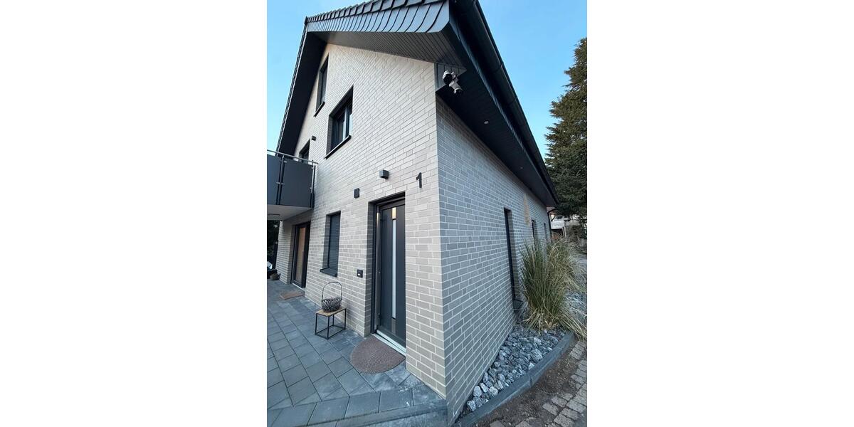 Etagenwohnung Porta Westfalica - 4 Zimmer, 130 m&sup2;, 1.800&euro; | Angebot:26350853