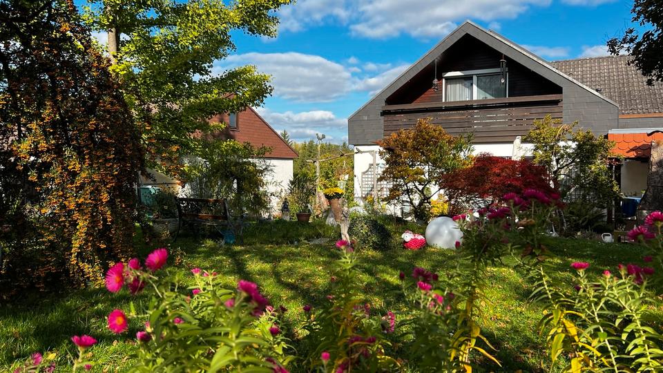 Einfamilienhaus Reutlingen Sondelfingen - 6 Zimmer, 182 m&sup2;, 699.000&euro; | Angebot:25070131