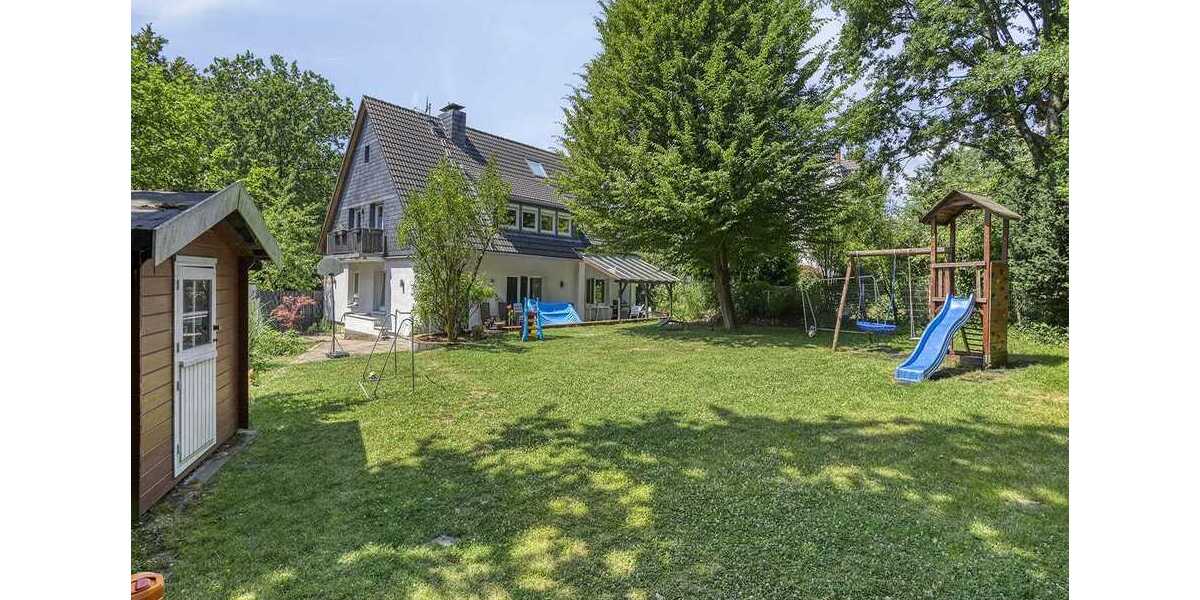 Vermietetes Zwei-Familien-Haus auf großem Grundstück in Ratingen-Hösel 1 zimmer