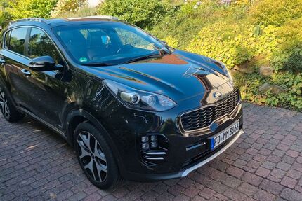 Kia Sportage 77.000 km 17.700 &euro; Flieden 36103