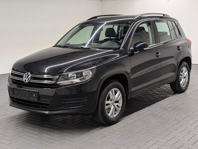 VW Tiguan 180.500 km 8.400 € Langenweddingen 39171