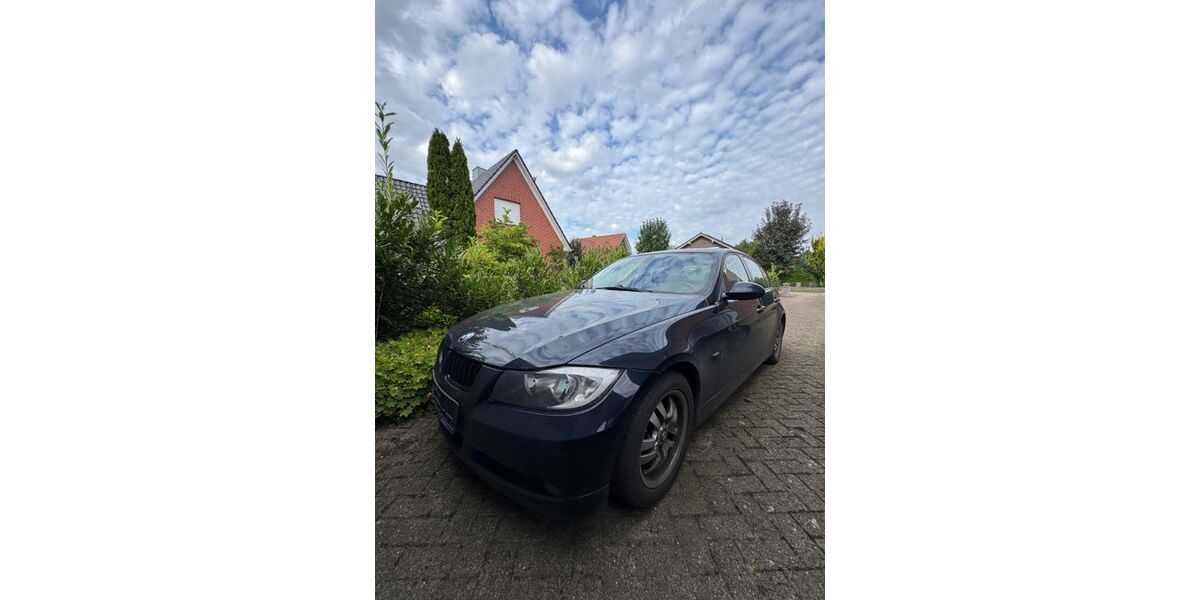 BMW 320 147.817 km 5.100 &euro; Bakum 49456