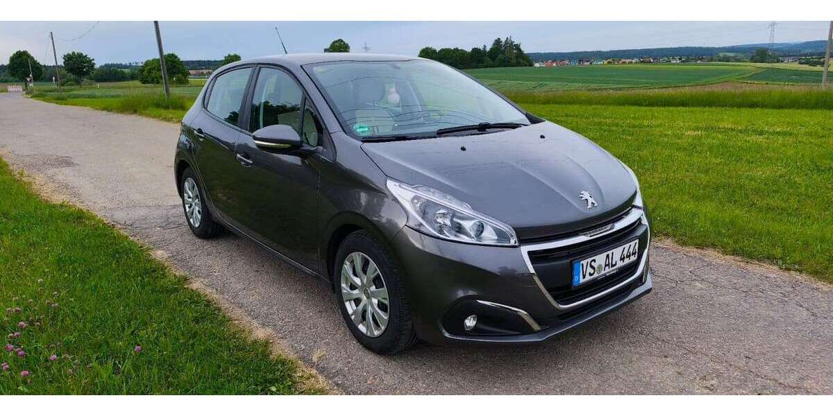 Peugeot 208 134.400 km 6.746 € Villingen (Villingen-Schwenningen) 78052