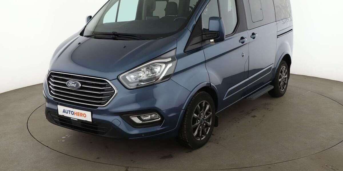 Ford Tourneo Custom 92.317 km 28.880 &euro; Berlin 14059