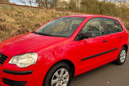 VW Polo 18.000 km 6.299 &euro; Limburg 65549