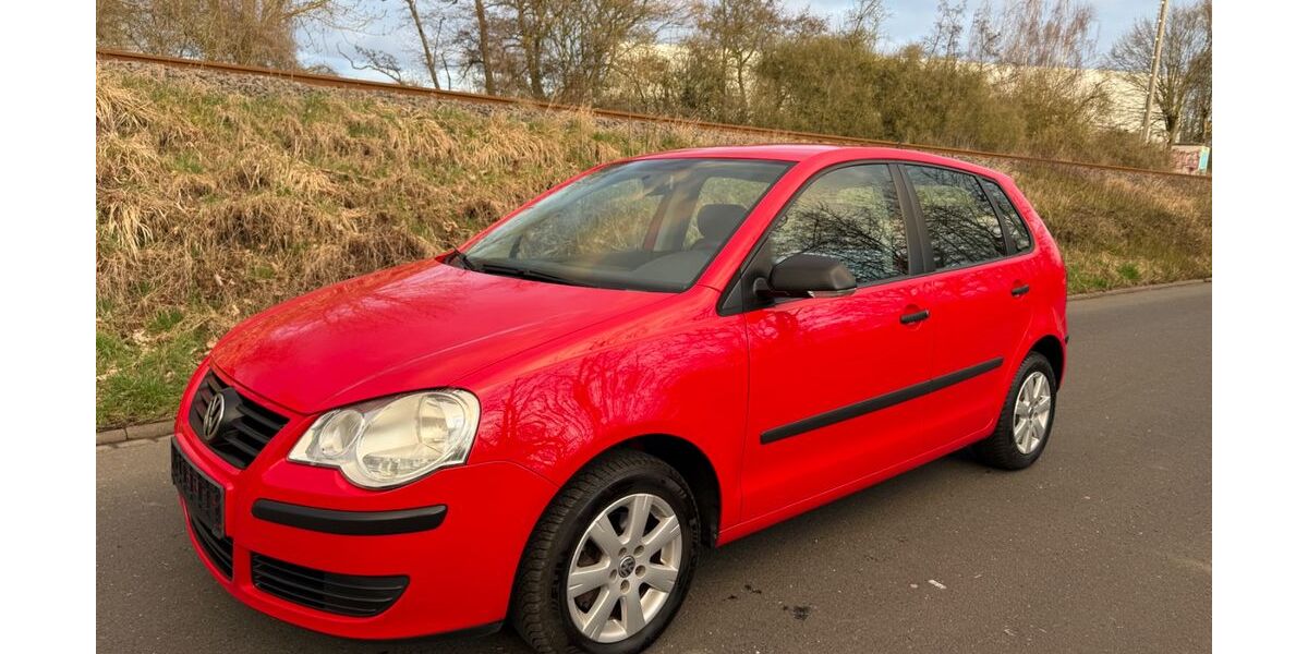 VW Polo 18.000 km 6.299 &euro; Limburg 65549