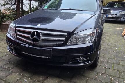 Mercedes-Benz C 250 181.000 km 5.000 &euro; Essen 45357