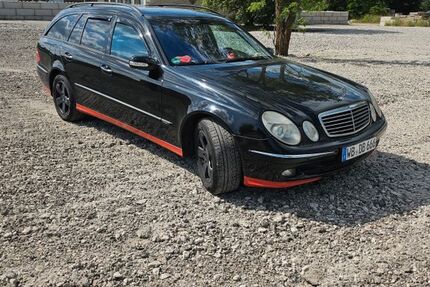 Mercedes-Benz E 220 512.142 km 2.350 &euro; Zahna-Elster 06895