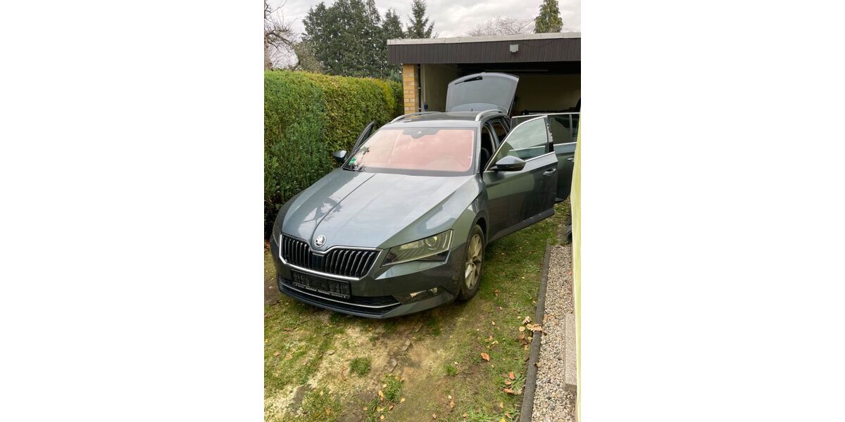 Skoda Superb 112.773 km 16.500 &euro; Arnsdorf 01477